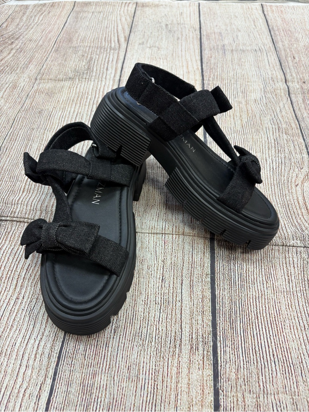 😍 Stuart Weitzman Black Chunky Platform Bow Sandals